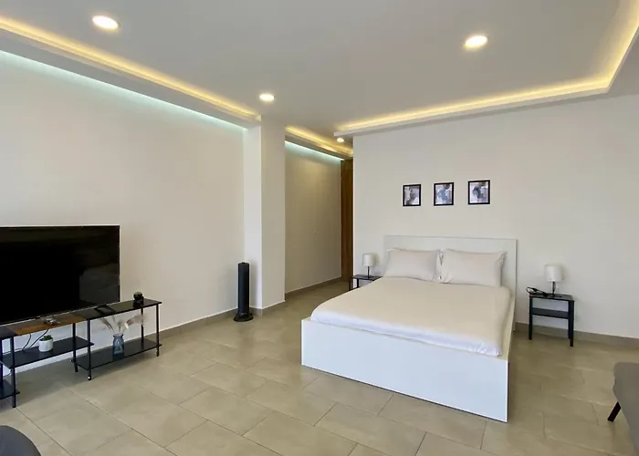 Apartment Modern In Miguel Hidalgo With Balcony Mexico City